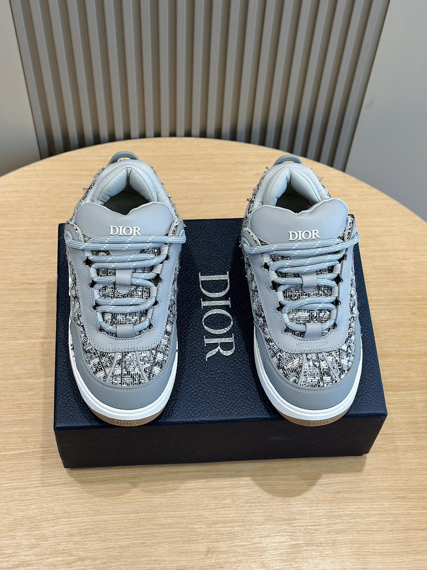 디올 DIOR 커플 스니커즈 (해외배송)