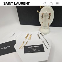 입생로랑 YSL 로고 오피움 귀걸이 (국내배송)