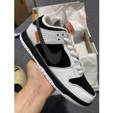 나이키 x Tightbooth 콜라보 Dunk Low Pro QS 스케이트보드 슈즈 (해외배송)