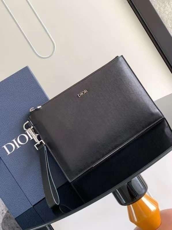 디올 CD 로고 클러치 (국내배송)