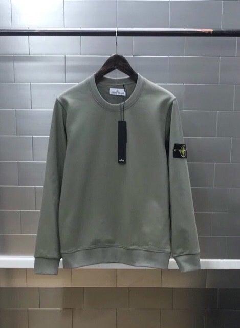 스톤아일랜드 STONE ISLAND 와펜패치 맨투맨 (국내배송)