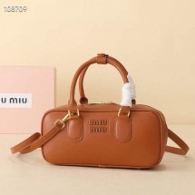 미우미우 아르카디 (국내배송)