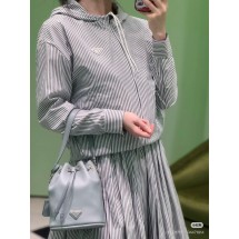 프라다 스트라이프 후드 재킷 (해외배송)