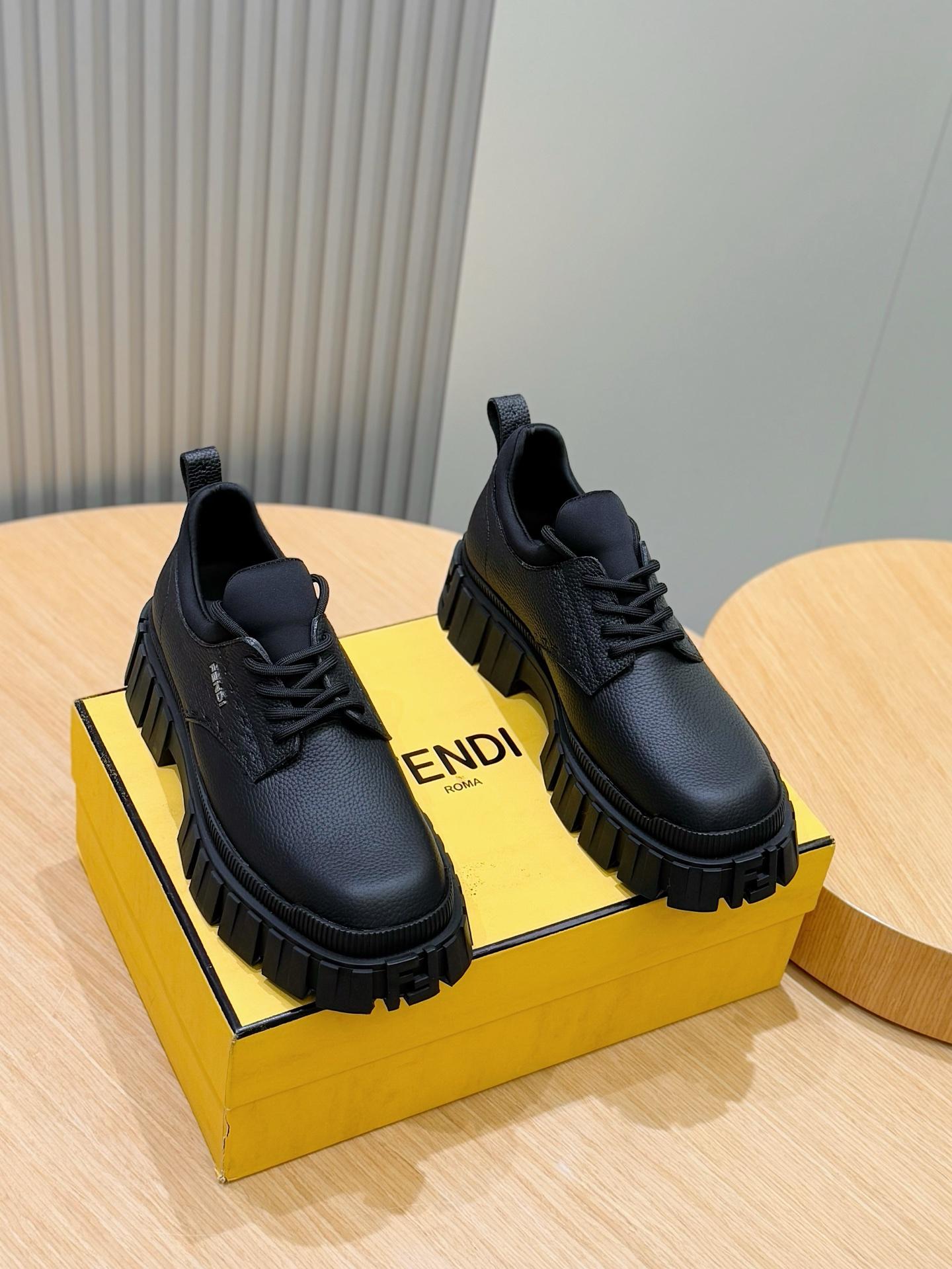 펜디 Fendi Force 레이스업 슈즈 (해외배송)