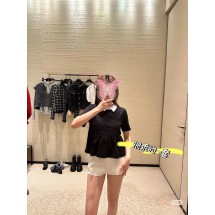 샤넬 플리츠 자수 더블 C 반팔 폴로 칼라 2컬러 (정품급 해외배송)
