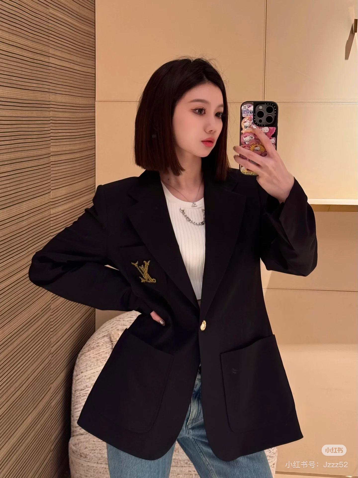 루이비통 자수 로고 슈트 재킷 (해외배송)