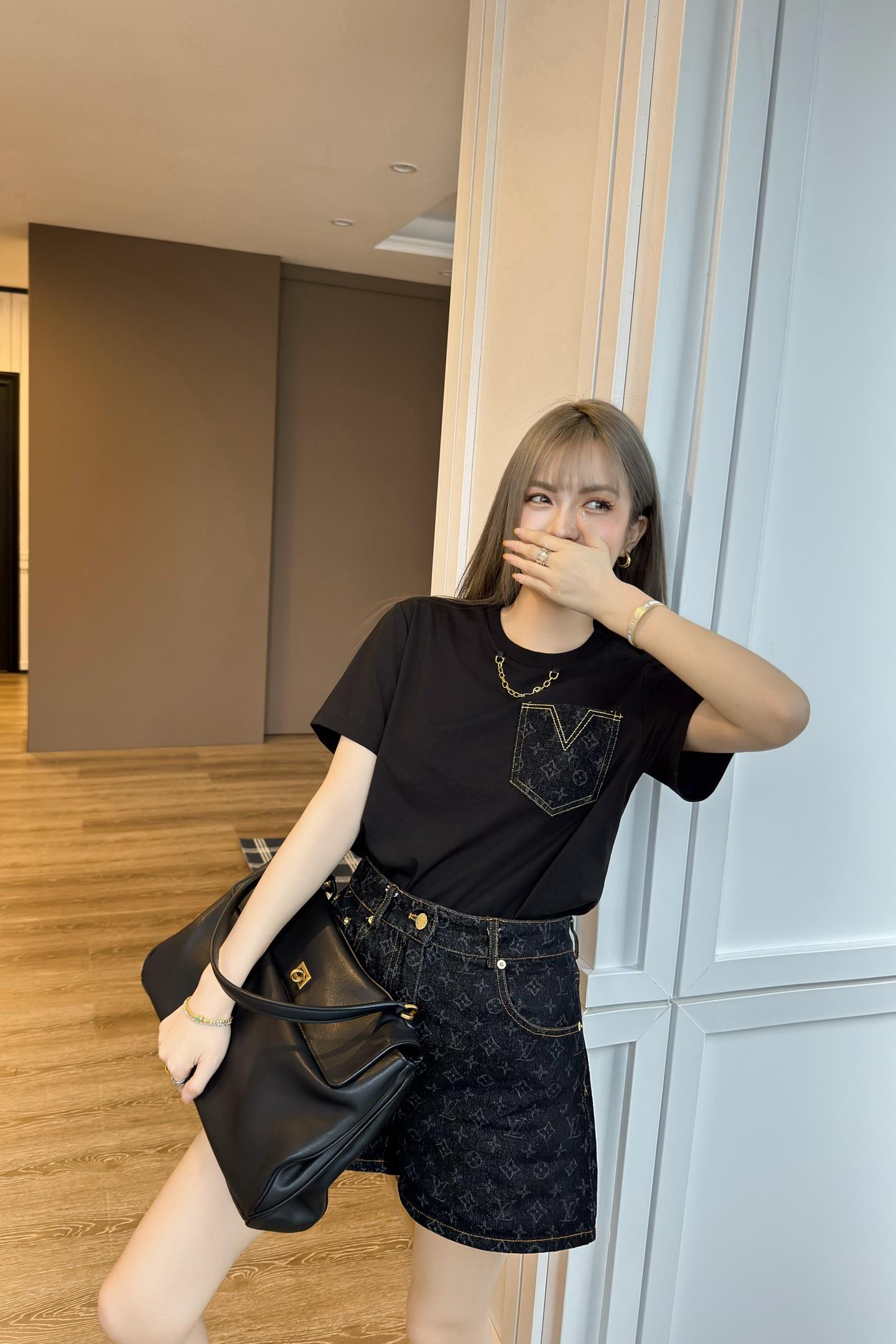 루이비통 데님 반바지 2컬러 (해외배송)