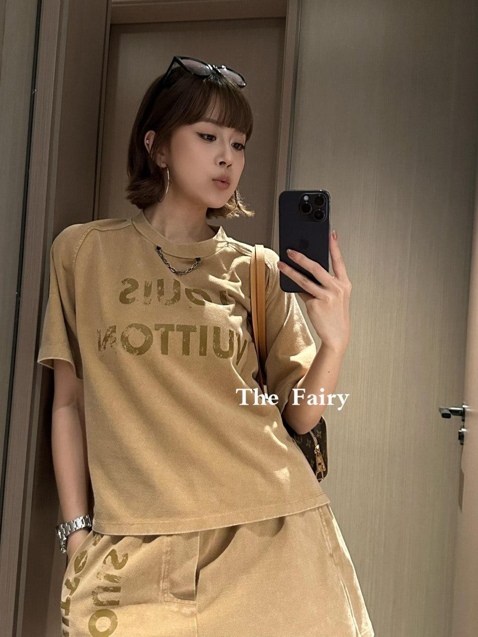 루이비통 컬러 레터 프린트 체인 반팔 2컬러 (해외배송)