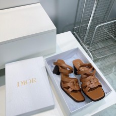 디올 로만 샌들 (해외배송)