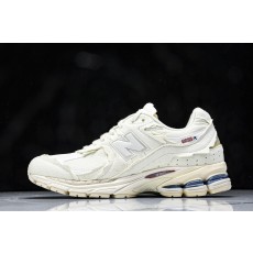 뉴발란스 NB 2002R 스니커즈 (해외배송)