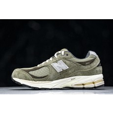뉴발란스 NB 2002R 스니커즈 (해외배송)