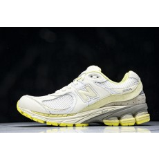 뉴발란스 NB 2002R 스니커즈 (해외배송)