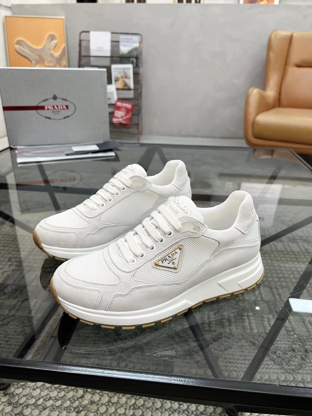 프라다 스니커즈 (해외배송)