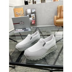 프라다 캐주얼 스니커즈 (해외배송)