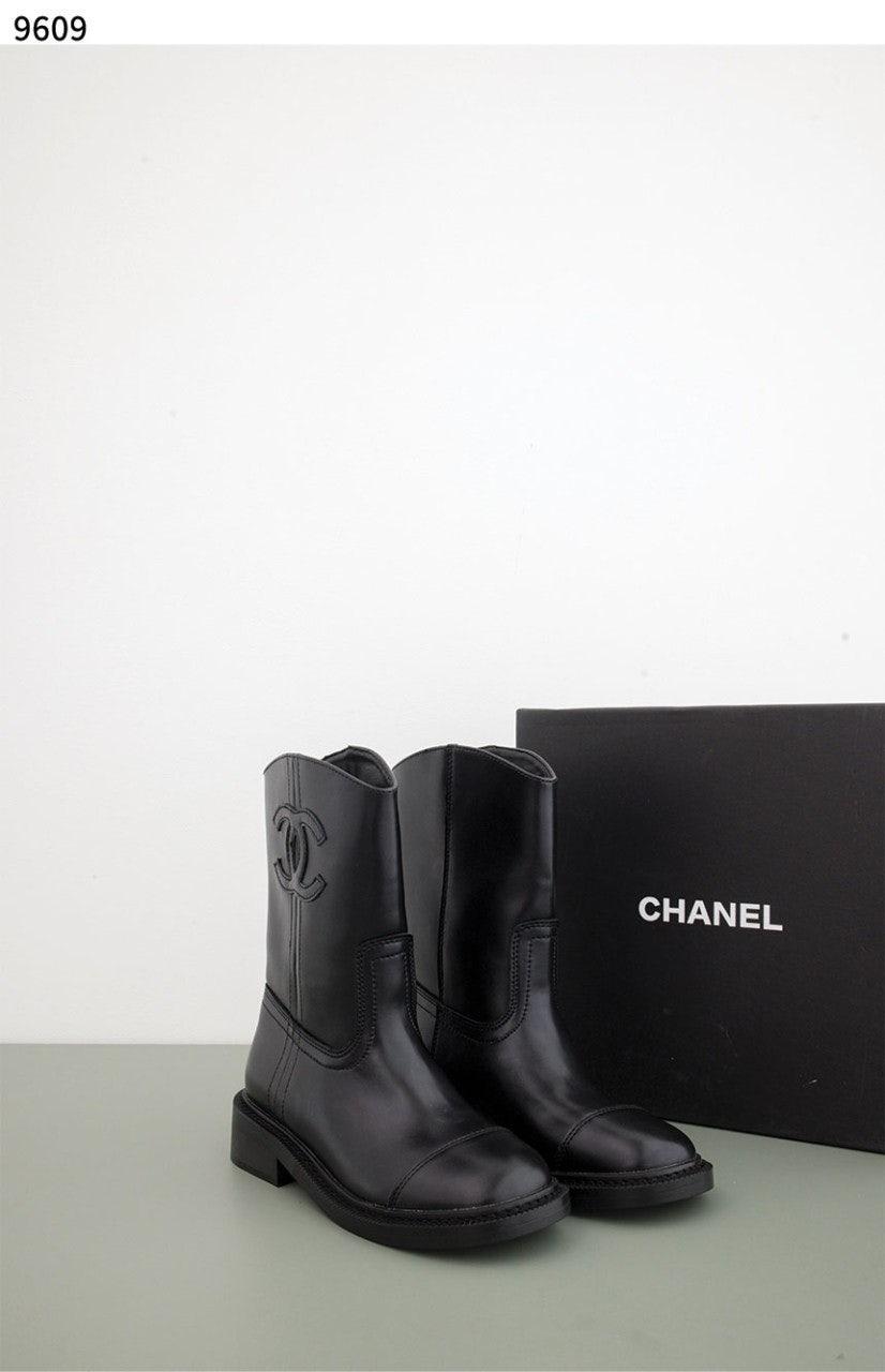 샤넬 Chanel High Boots Calfskin & Black (국내배송)