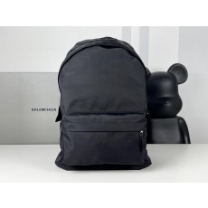 발렌시아가 백팩 (정품급 해외배송)