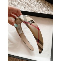 버버리 노바체크 머리띠 (국내배송)