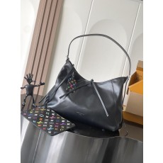 루이비통 캐리올 바이브 백 (정품급 해외배송)
