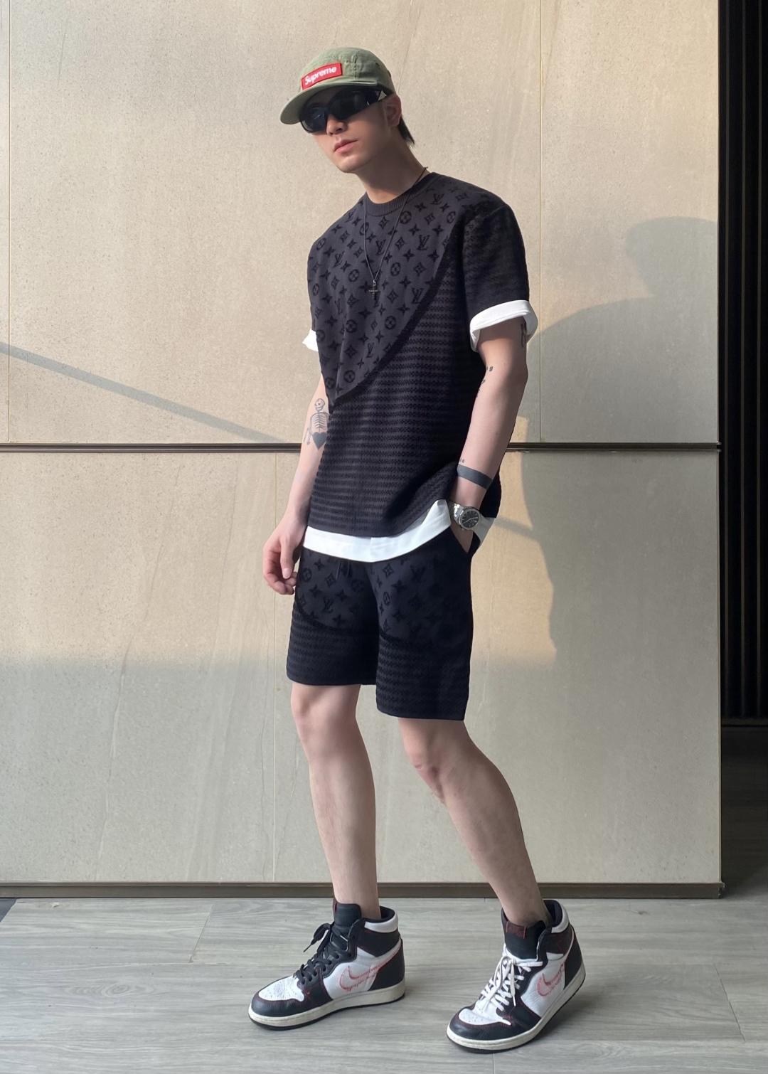 루이비통 블랙 반바지 (해외배송)
