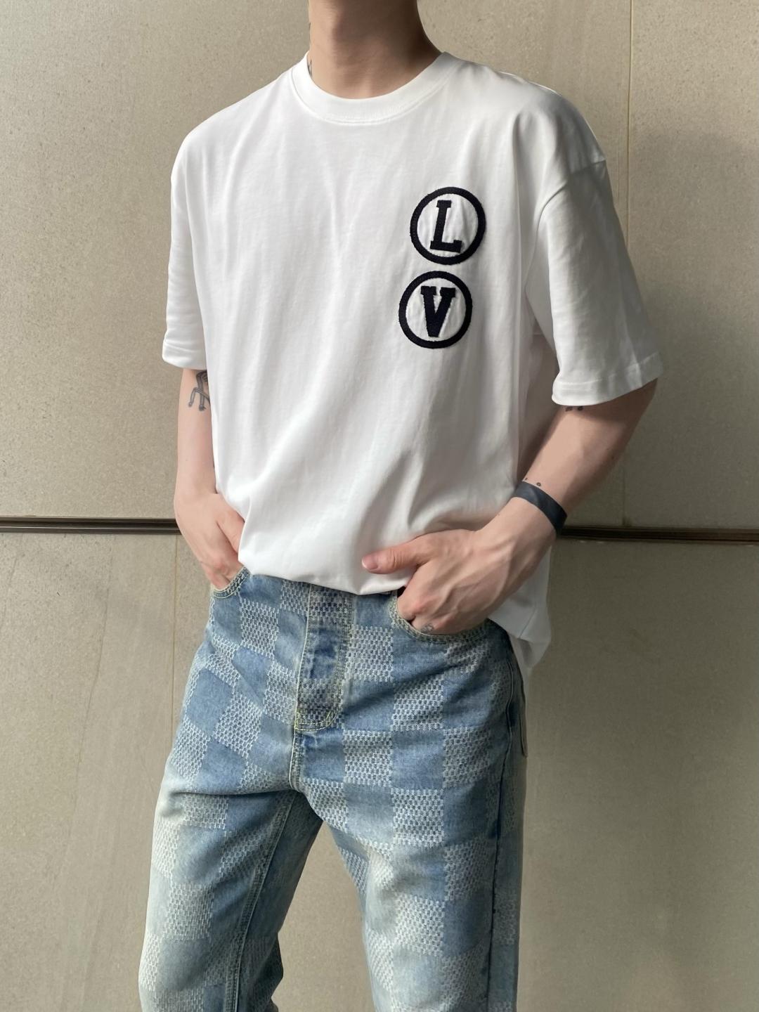 루이비통 라운드넥 반팔 2컬러 (해외배송)