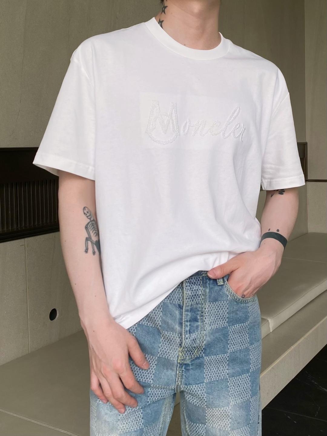 몽클레어 라운드넥 반팔 (해외배송)