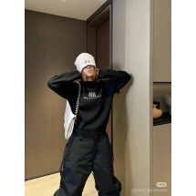발렌시아가 25FW BB 자카드 니트 크루넥 스웨터 (정품급 해외배송)